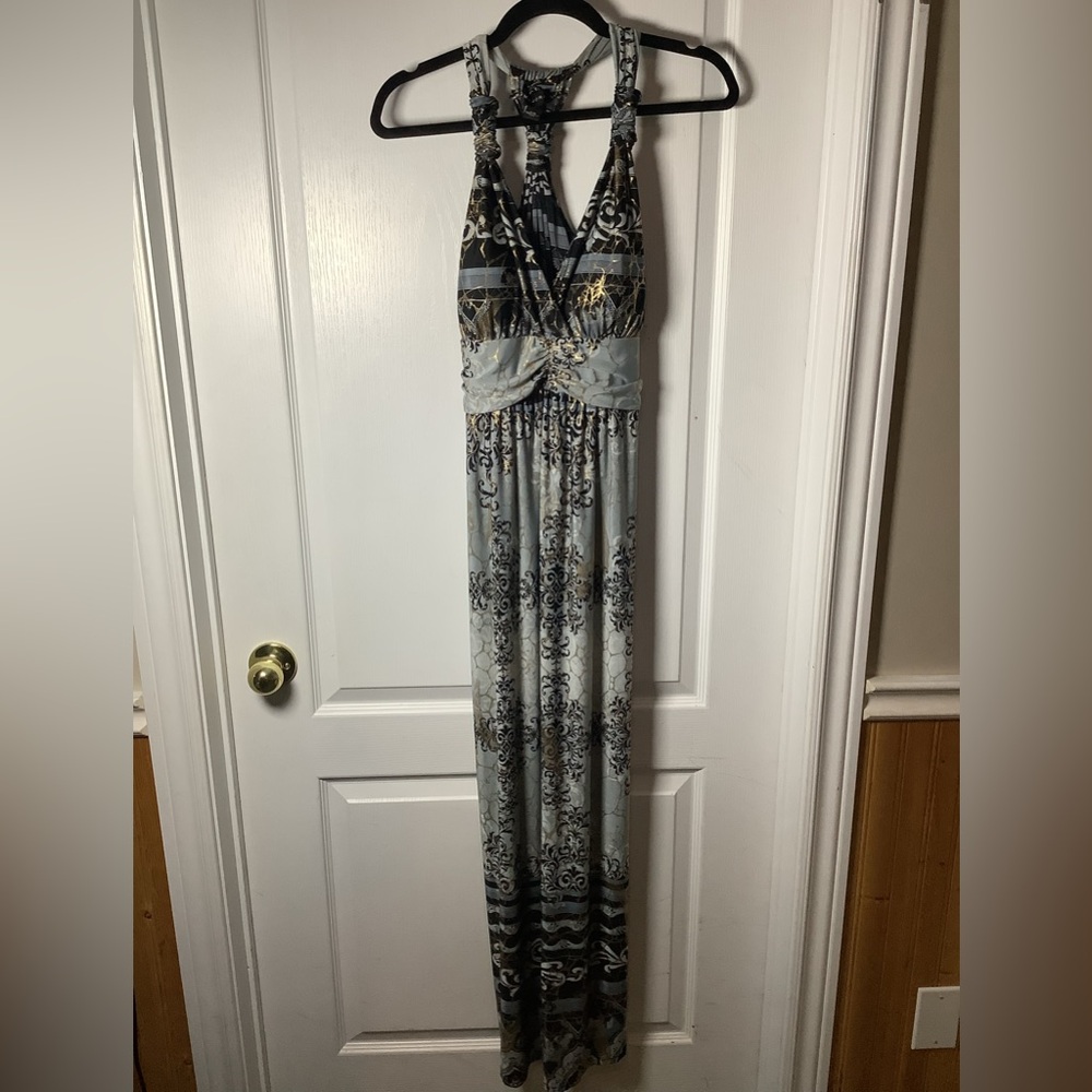 Majora Elegant Black and Gray Maxi Dress